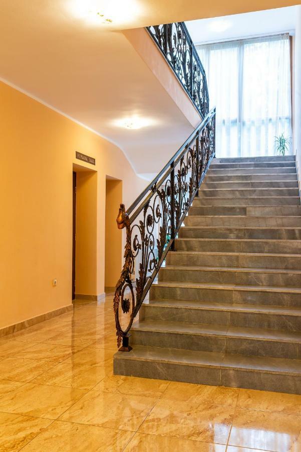 Hotel Bendida Panichishte Luaran gambar